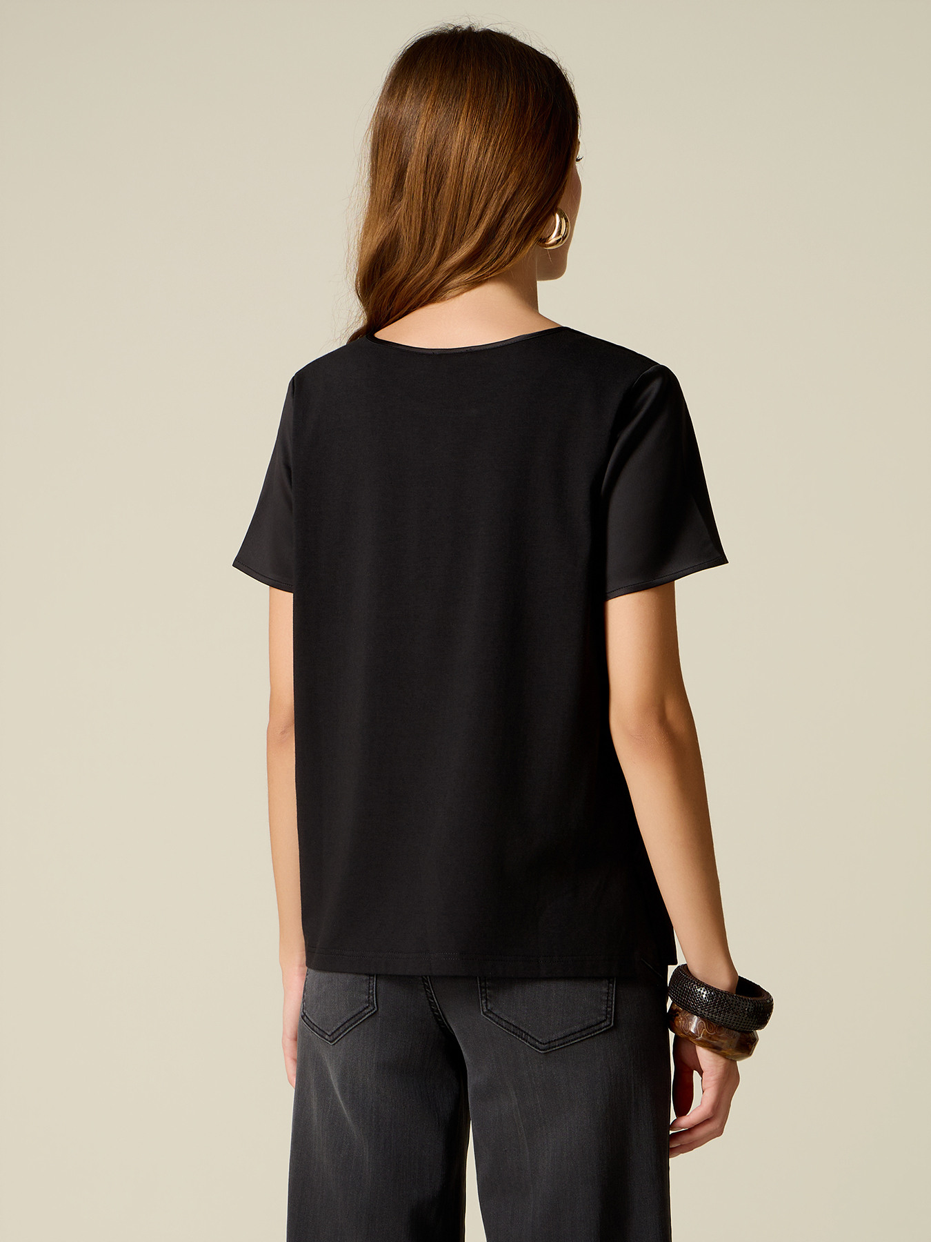 Two-material T-shirt image number 1