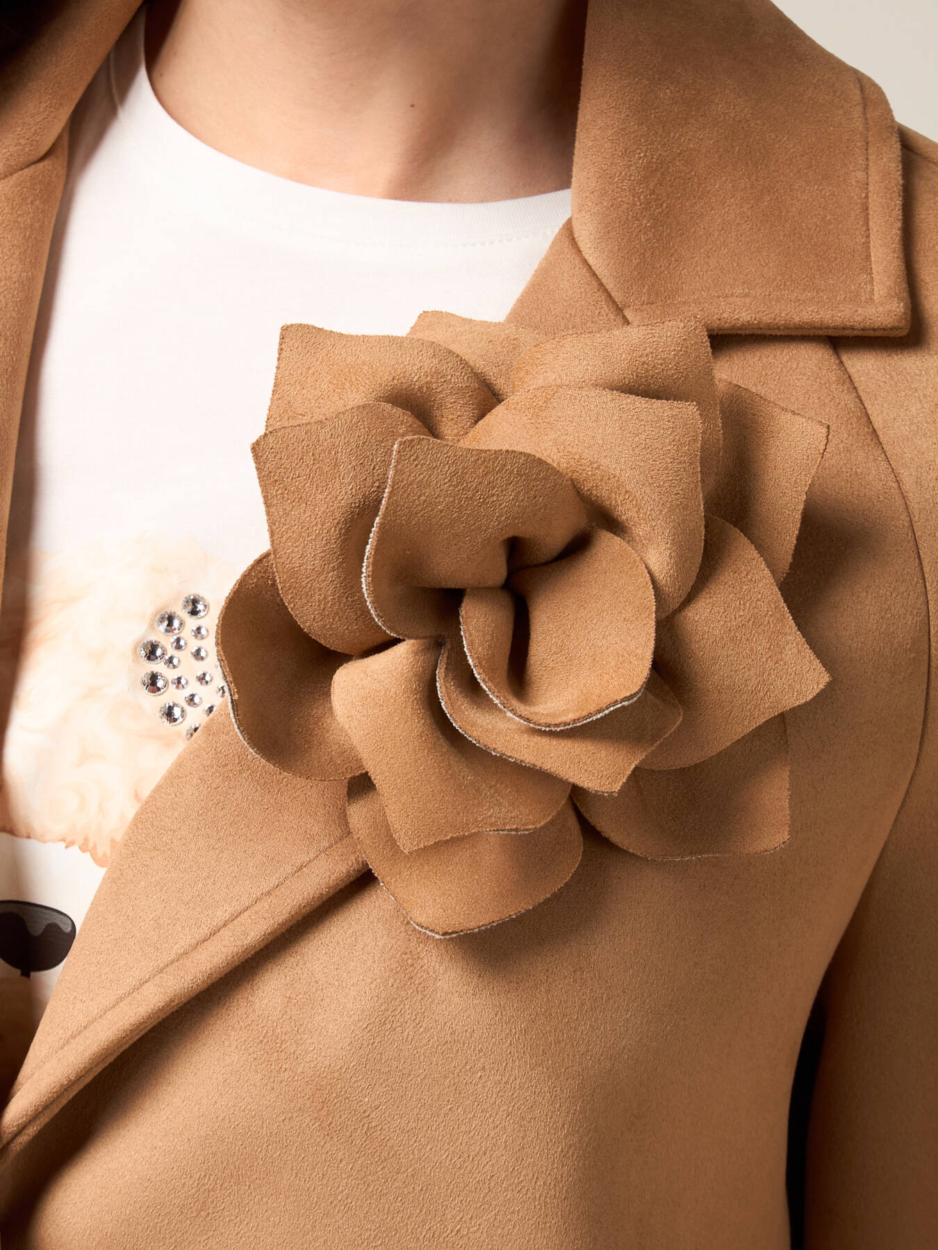 Suede-effect caban coat with brooch image number 2