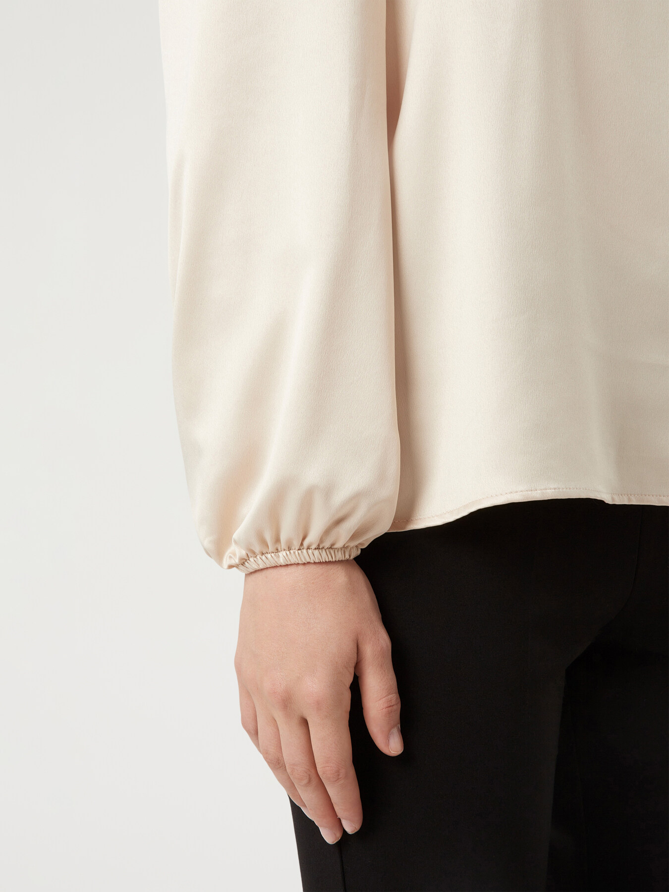 Blusa bimaterica maniche lunghe image number 2