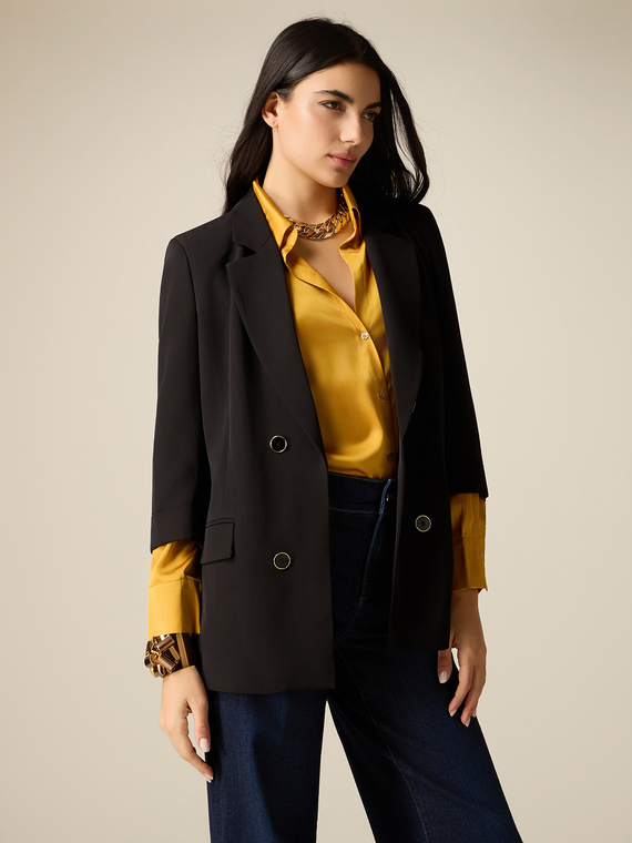 Blazer en tissu cr&ecirc;pe