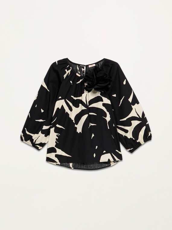 Eco-friendly patterned cotton blouse with brooch