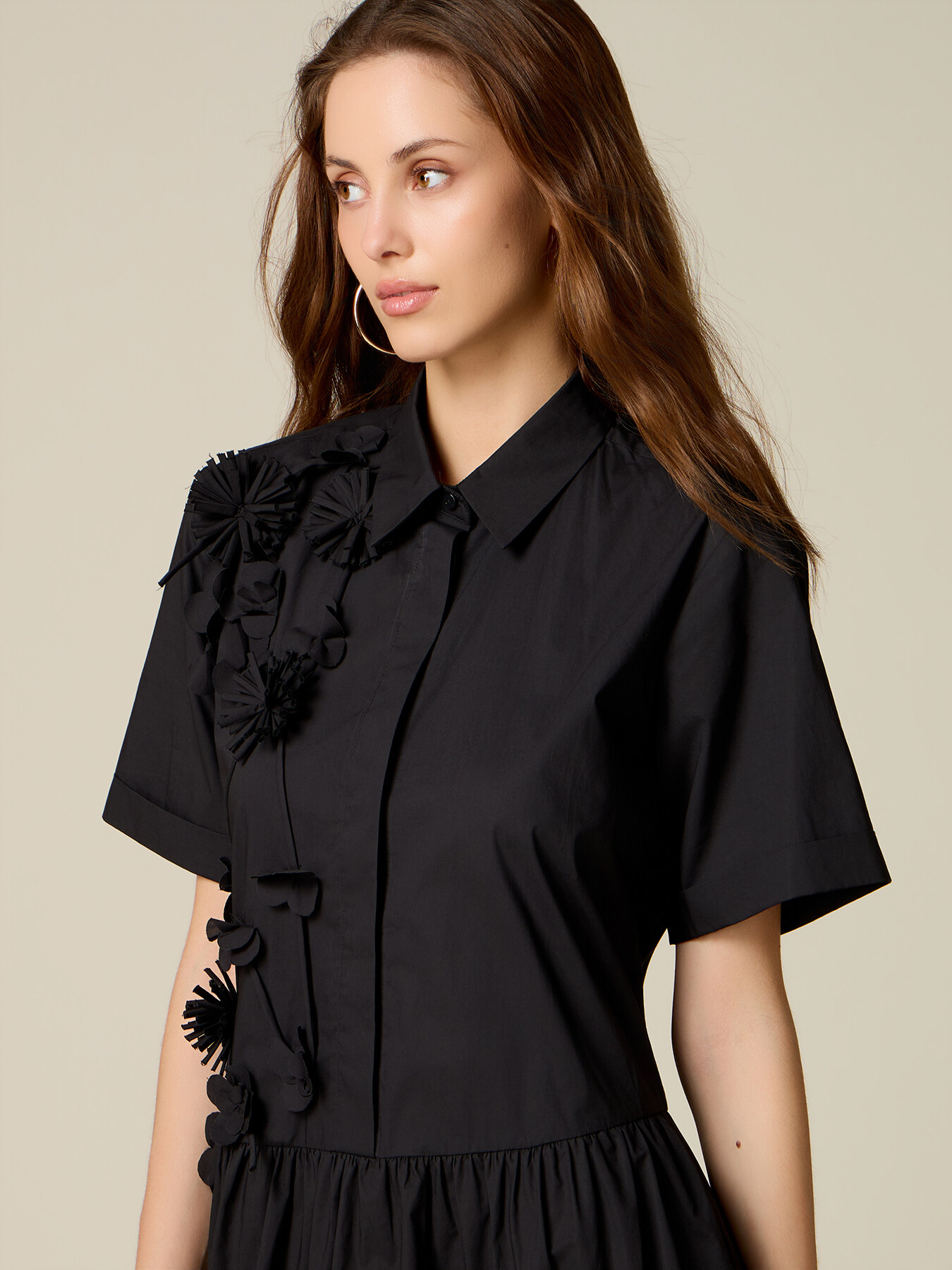 Vestito chemisier con fiori applicati image number 2