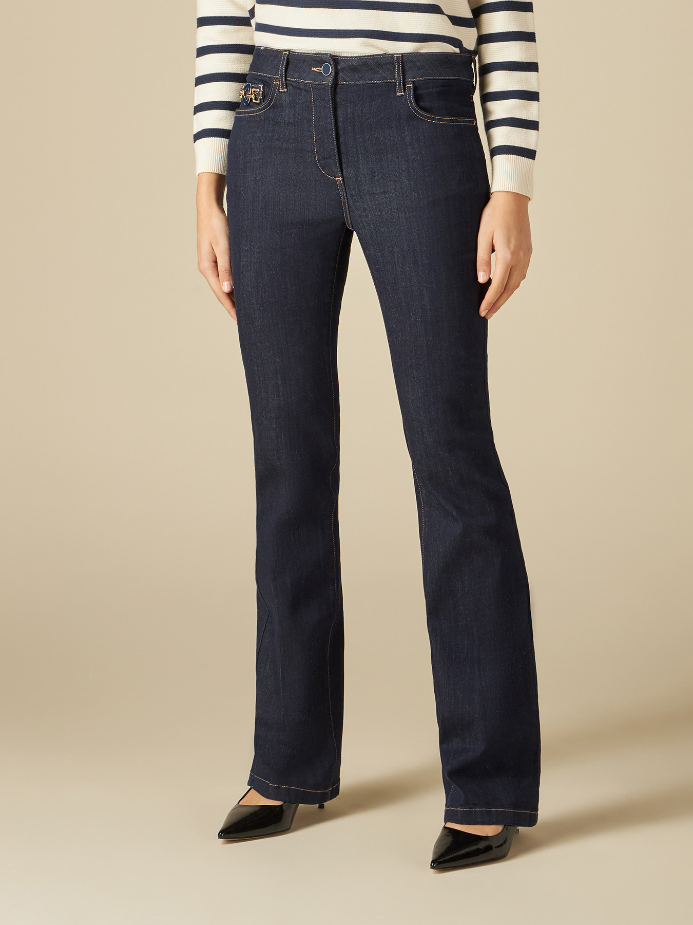 Blue rinse flare jeans image number 3