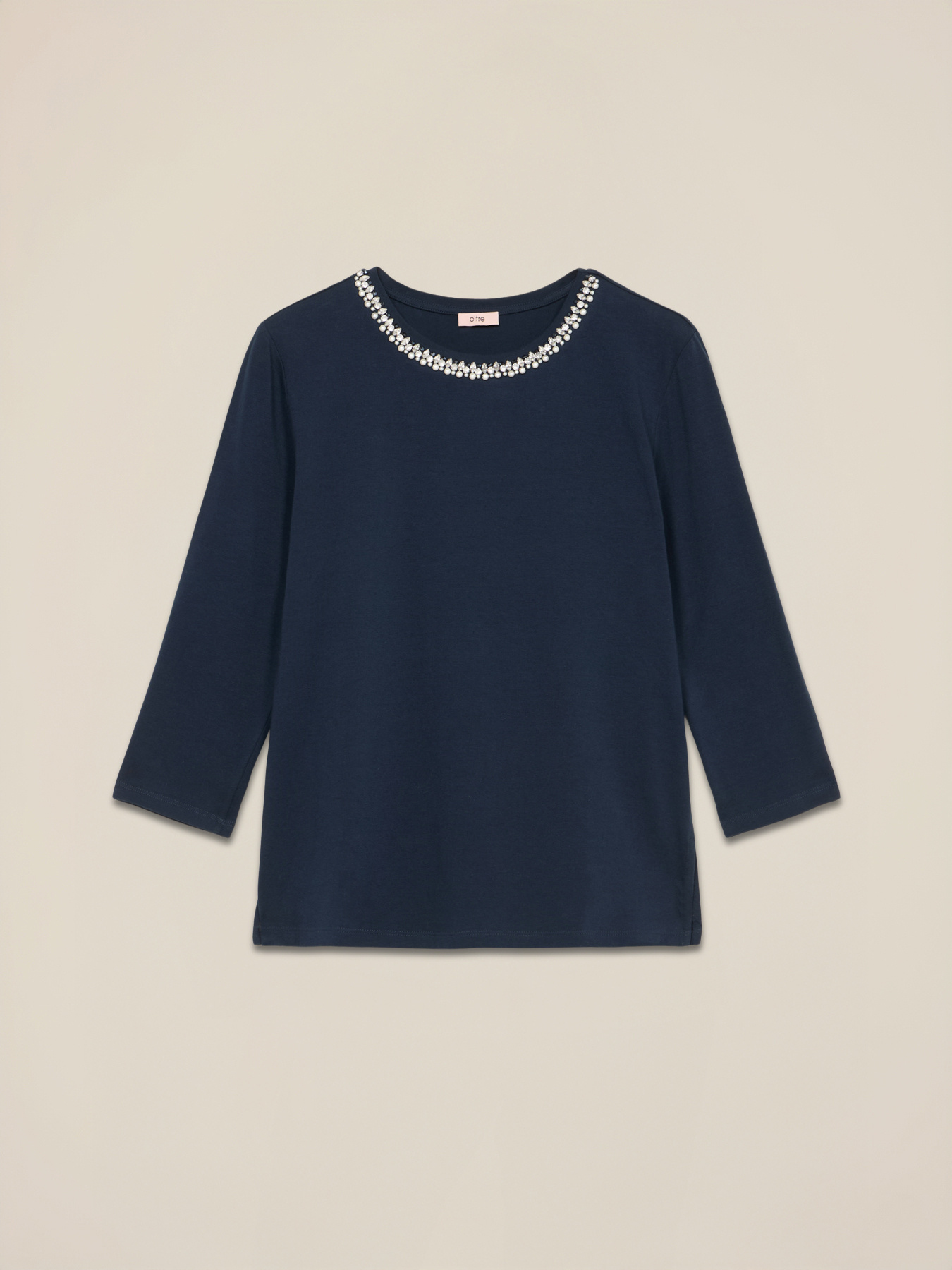 Tricou cu m&acirc;neci trei sferturi și broderie cu bijuterii image number 3