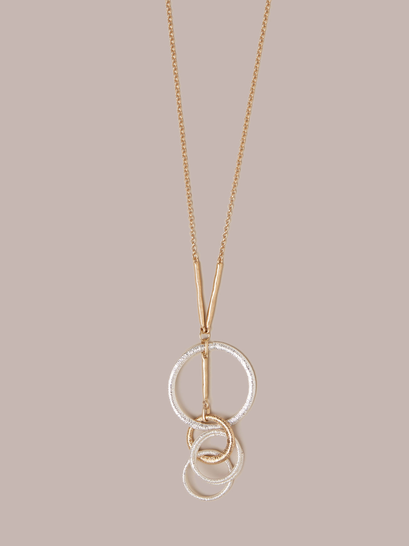 Collana lunga con ciondoli concatenati image number 1