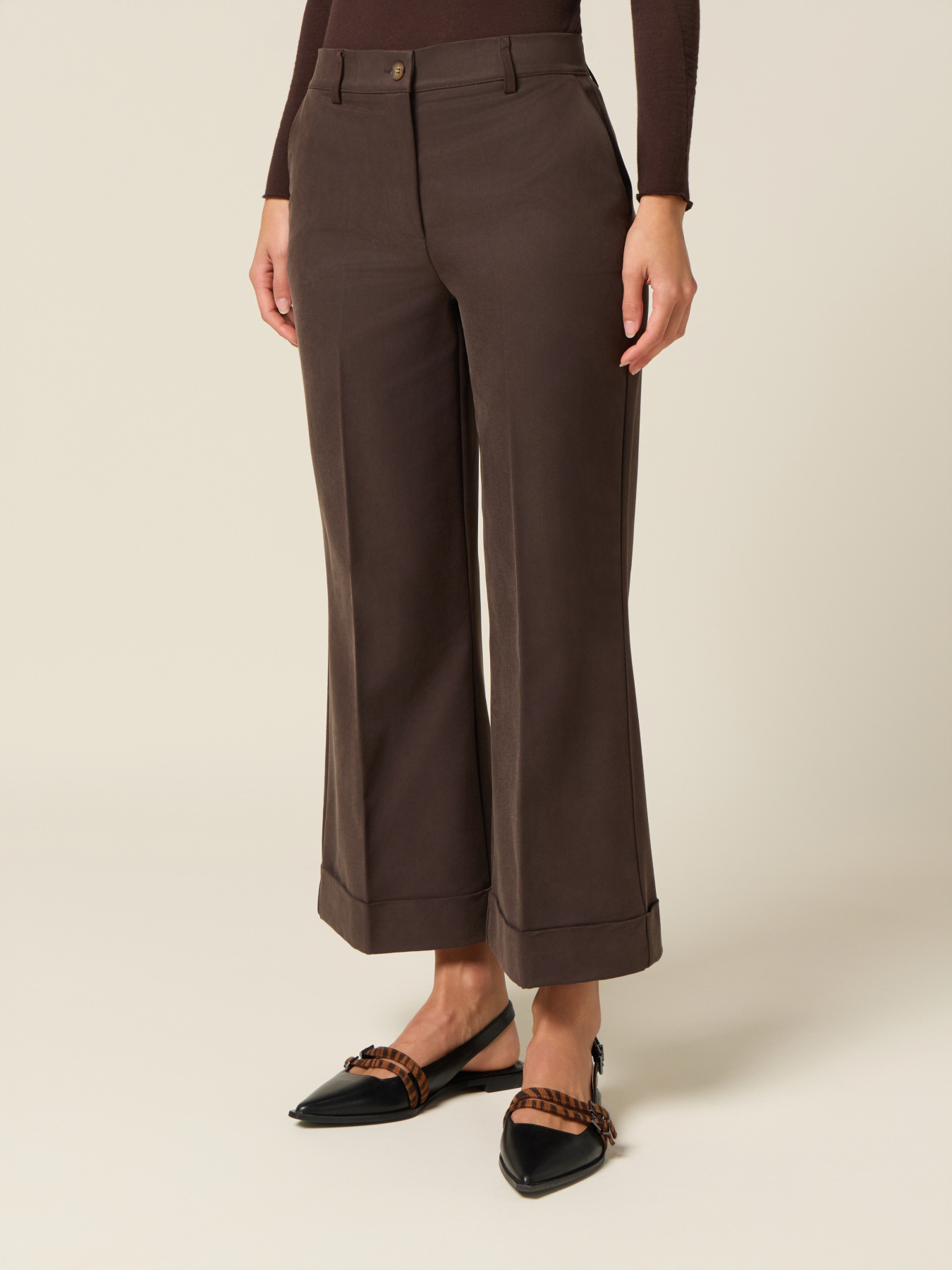 Pantalon court &agrave; revers image number 3