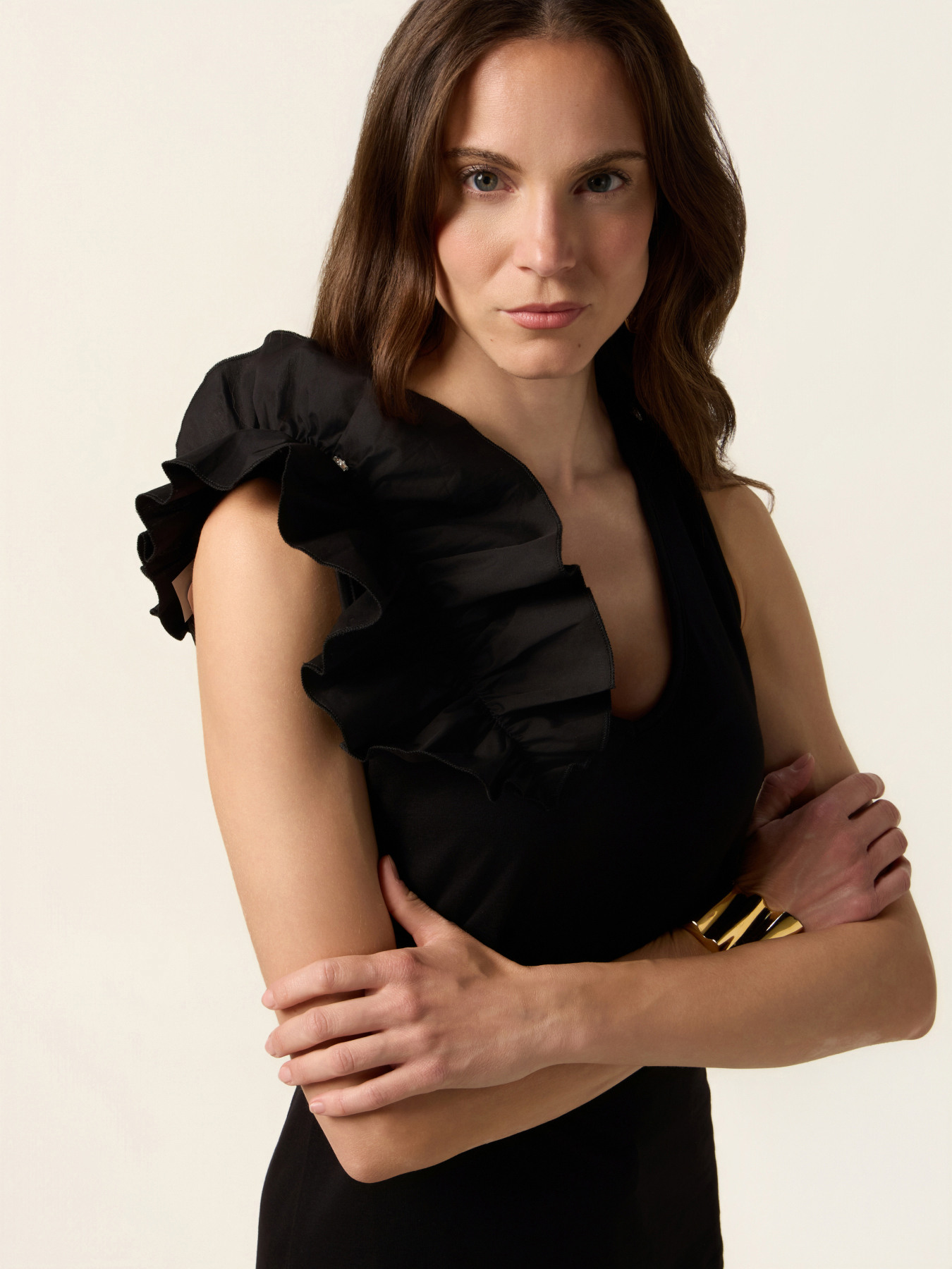 Top de jersey con volante asim&eacute;trico image number 2