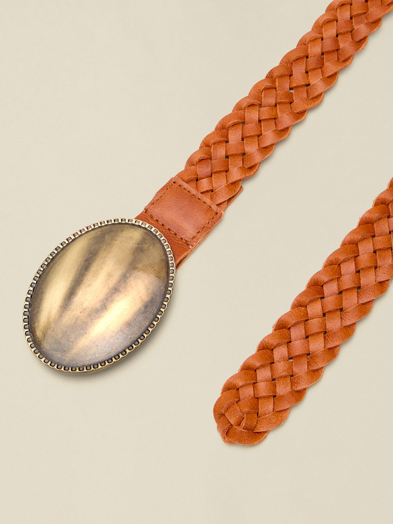 Ceinture tress&eacute;e en cuir v&eacute;ritable image number 2