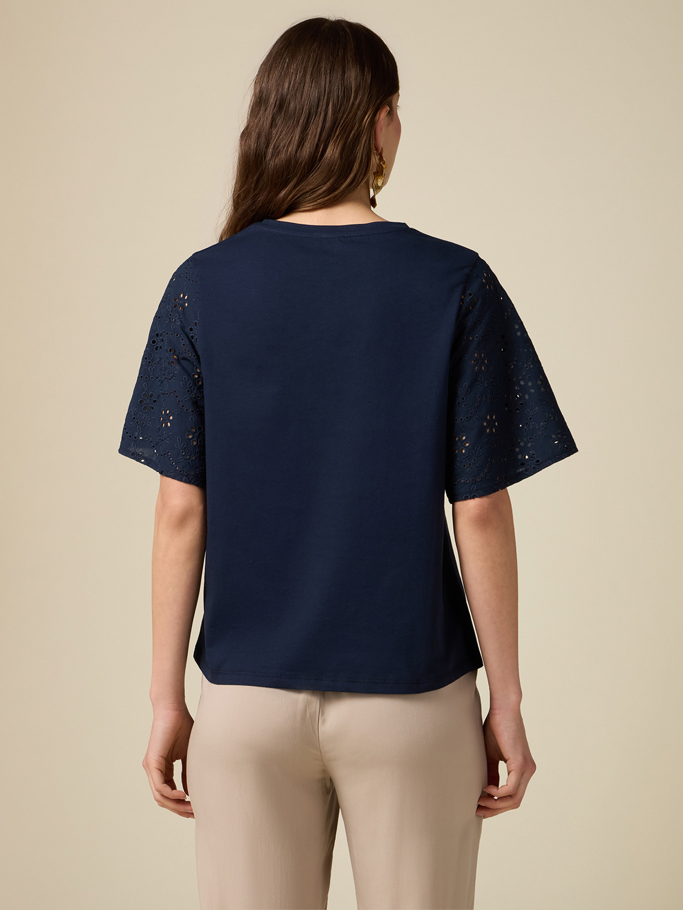 T-Shirt mit &Auml;rmeln aus St. Galler-Spitze image number 1