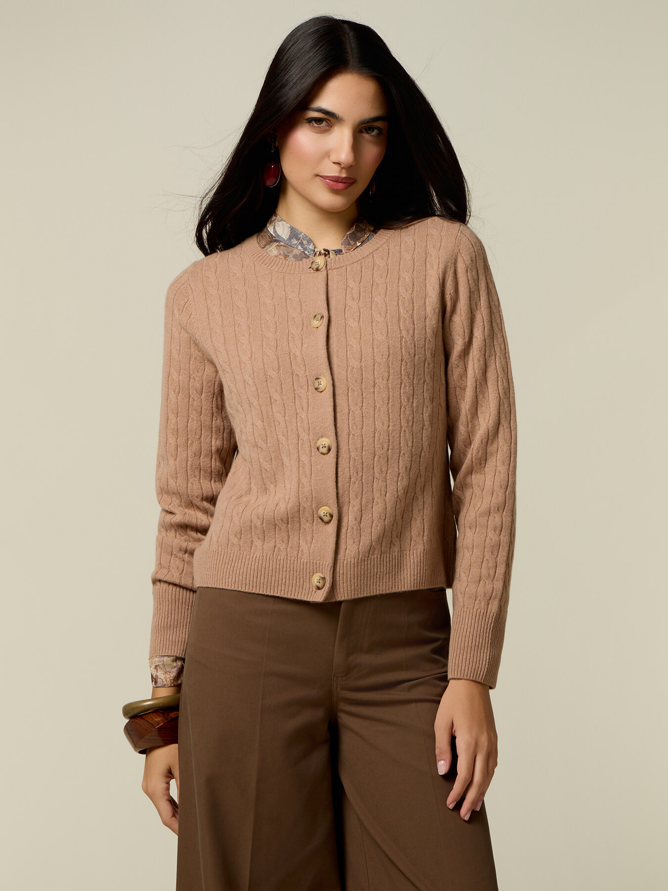 Cardigan in lana/cashmere a trecce image number 0