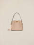 Bolso saco de cuero repujado image number 1