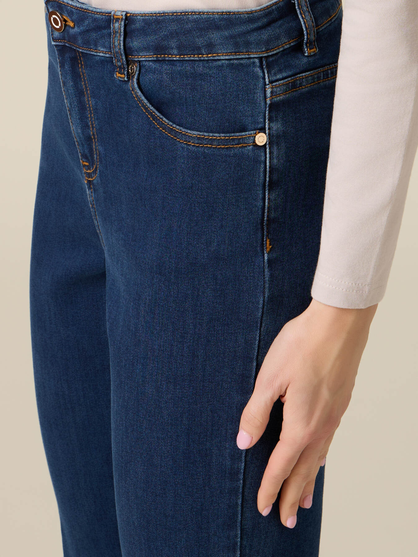 Jeans flared image number 2