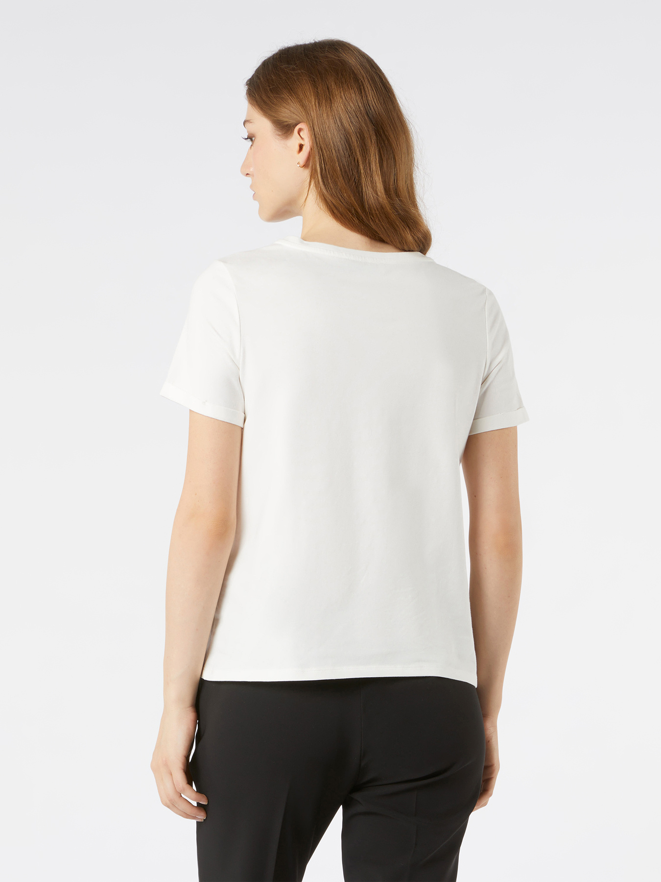 T-Shirt mit Tasche und Stickerei image number 1