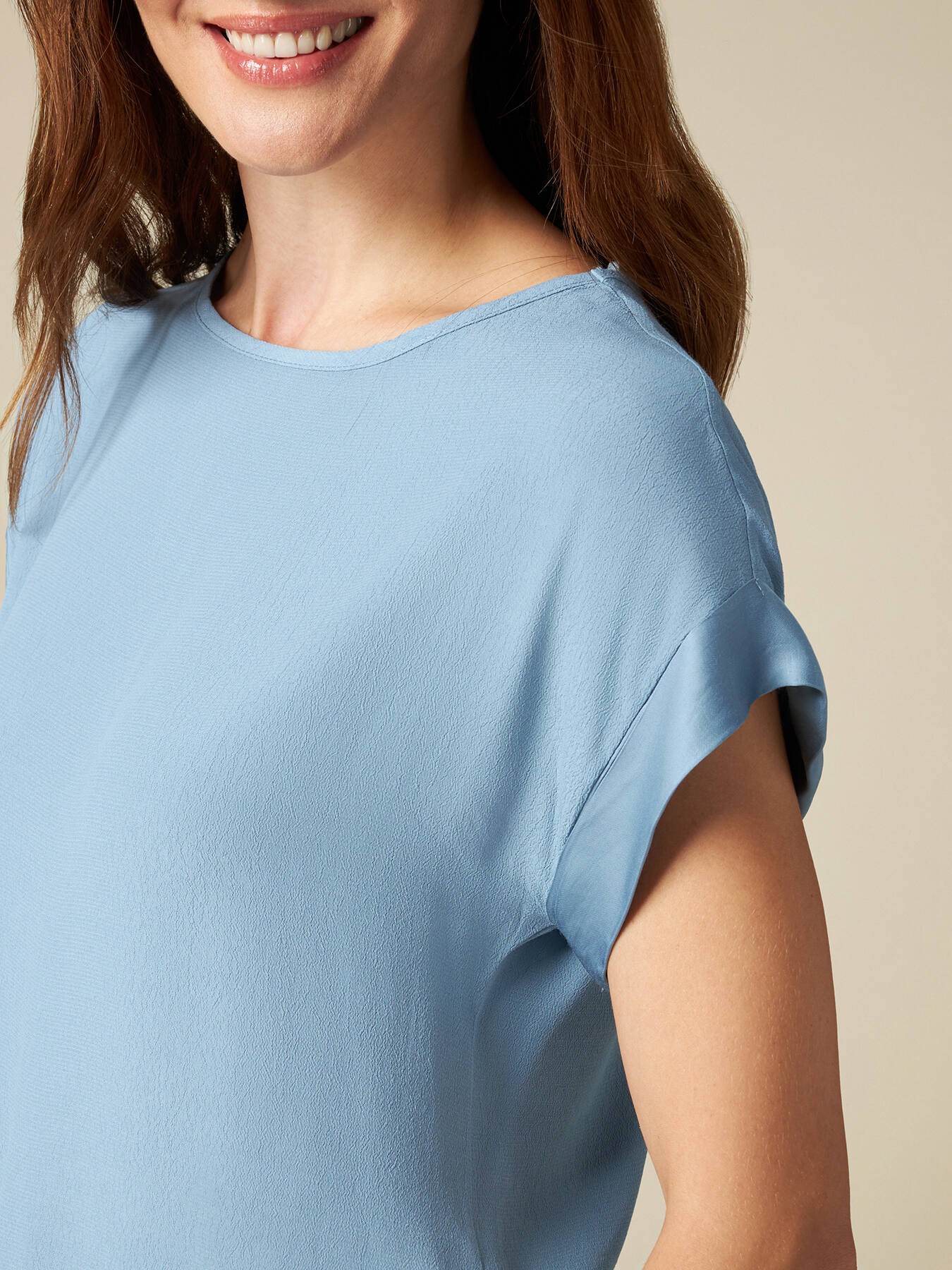 Blusa con dettagli in raso image number 2