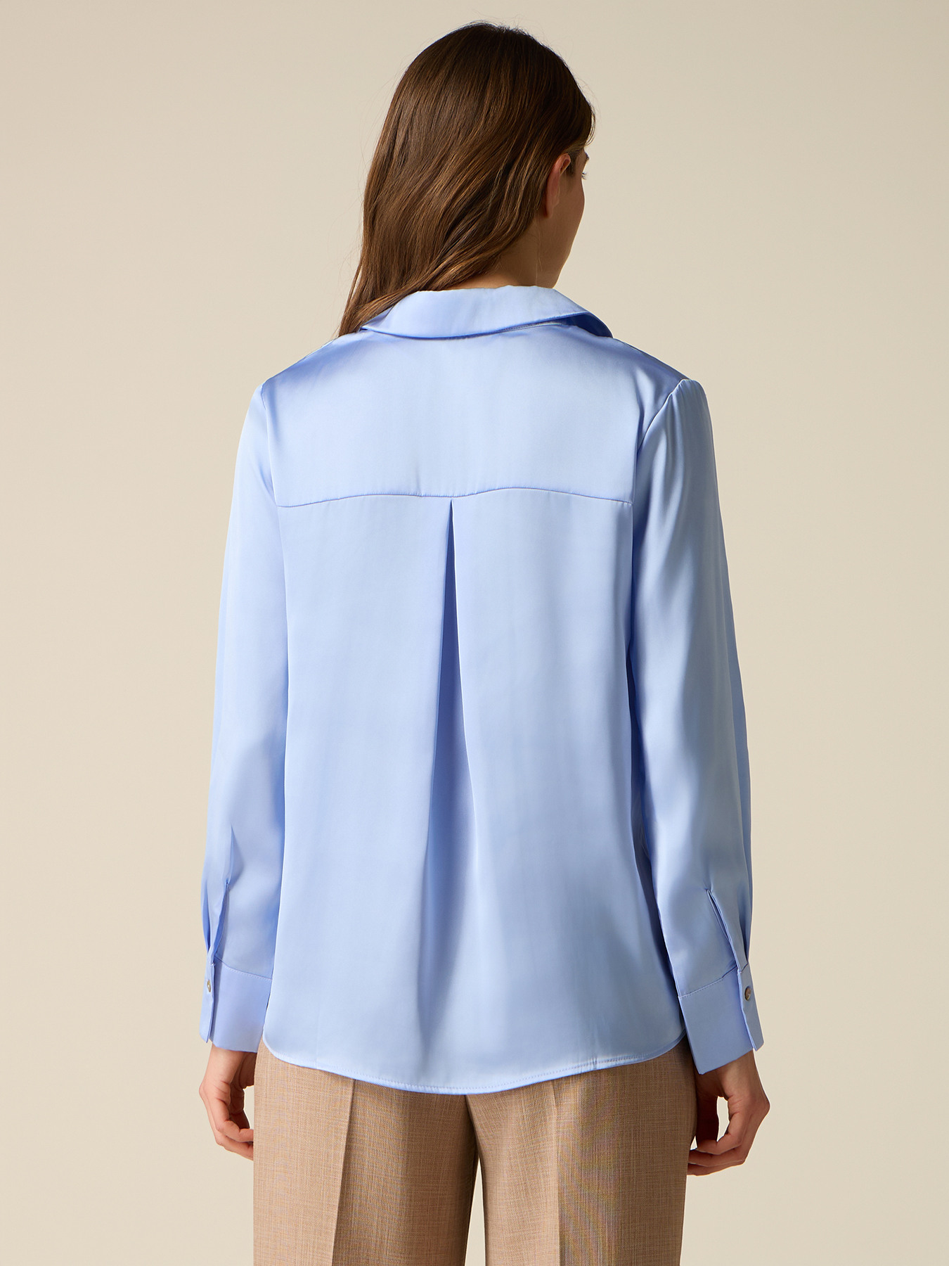 Chemise en satin image number 1