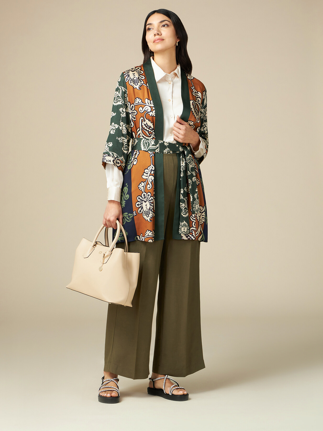 Kimono de viscosa estampado image number 3