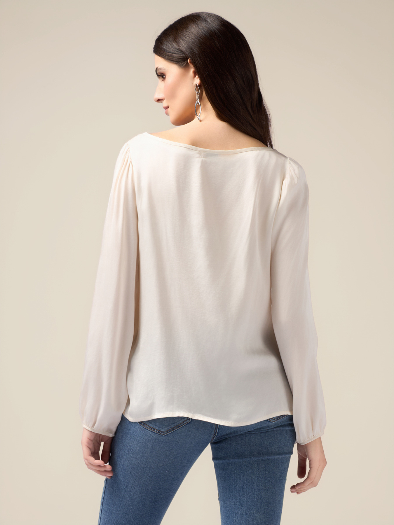 Langarm-Bluse aus Viskose-Satin image number 1