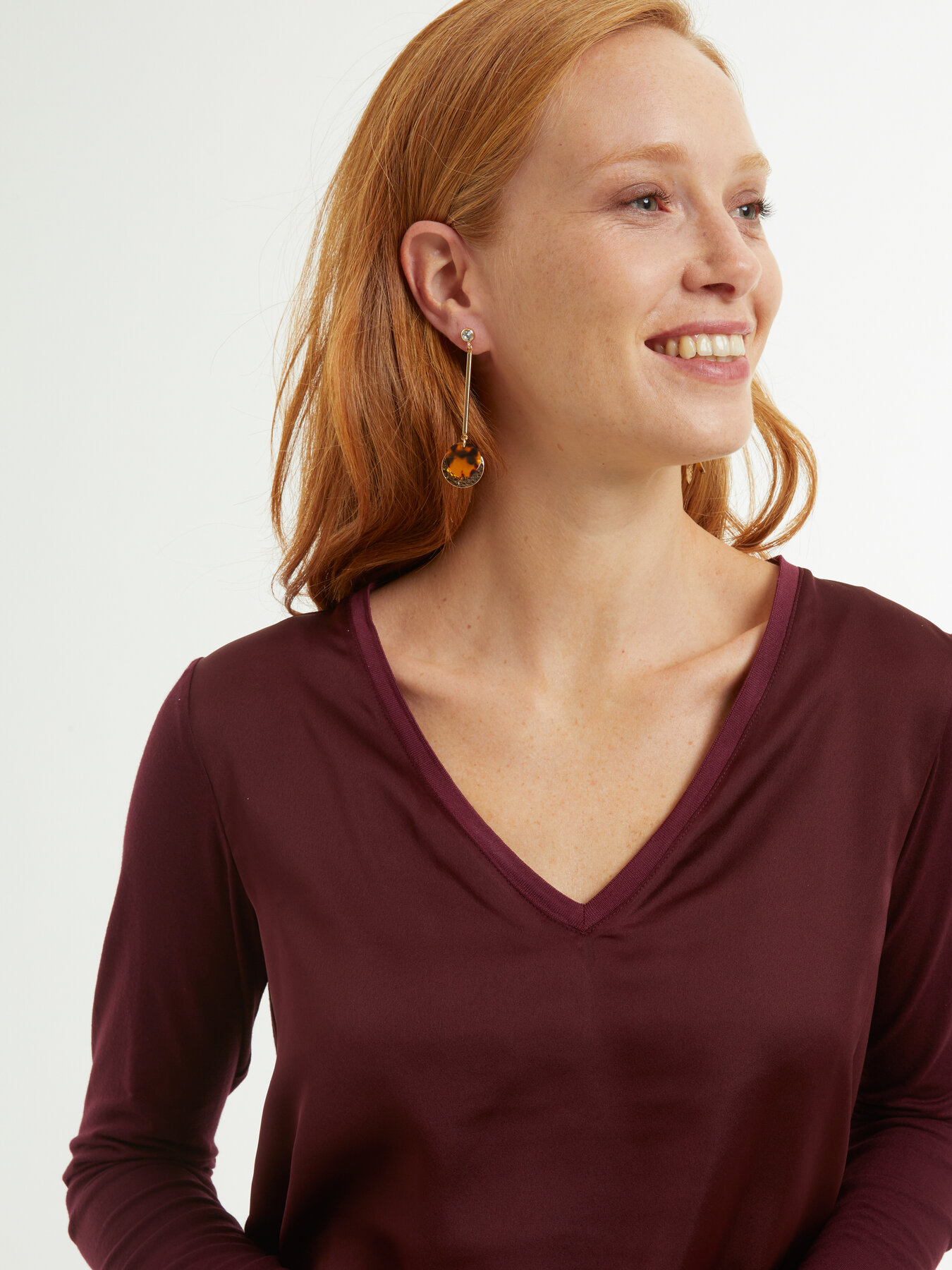 Orecchini con strass e pietre image number 3