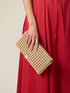 Clutch trenzado con detalle met&aacute;lico image number 0