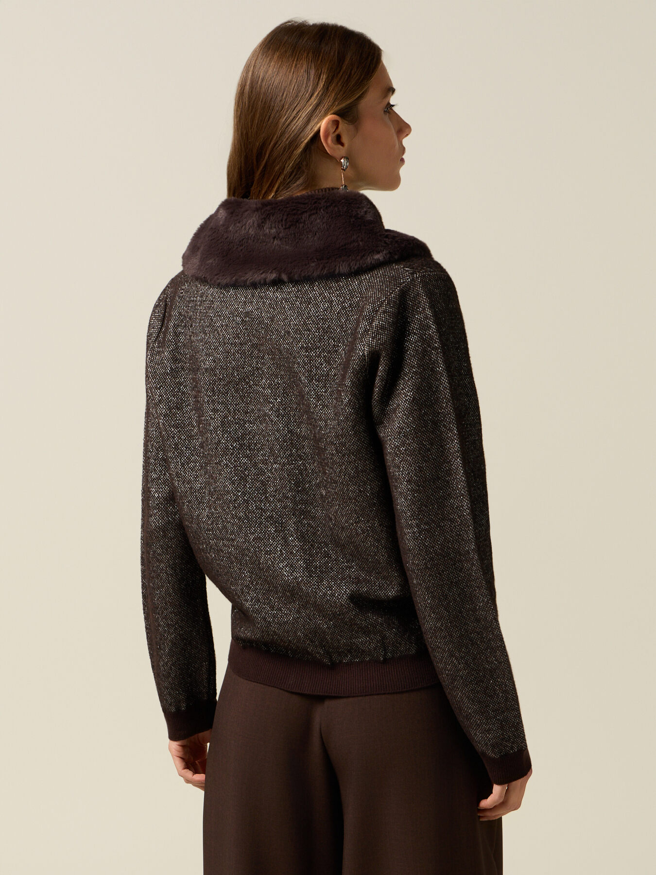 Bomber in maglia misto lana con colletto effetto peluche image number 1