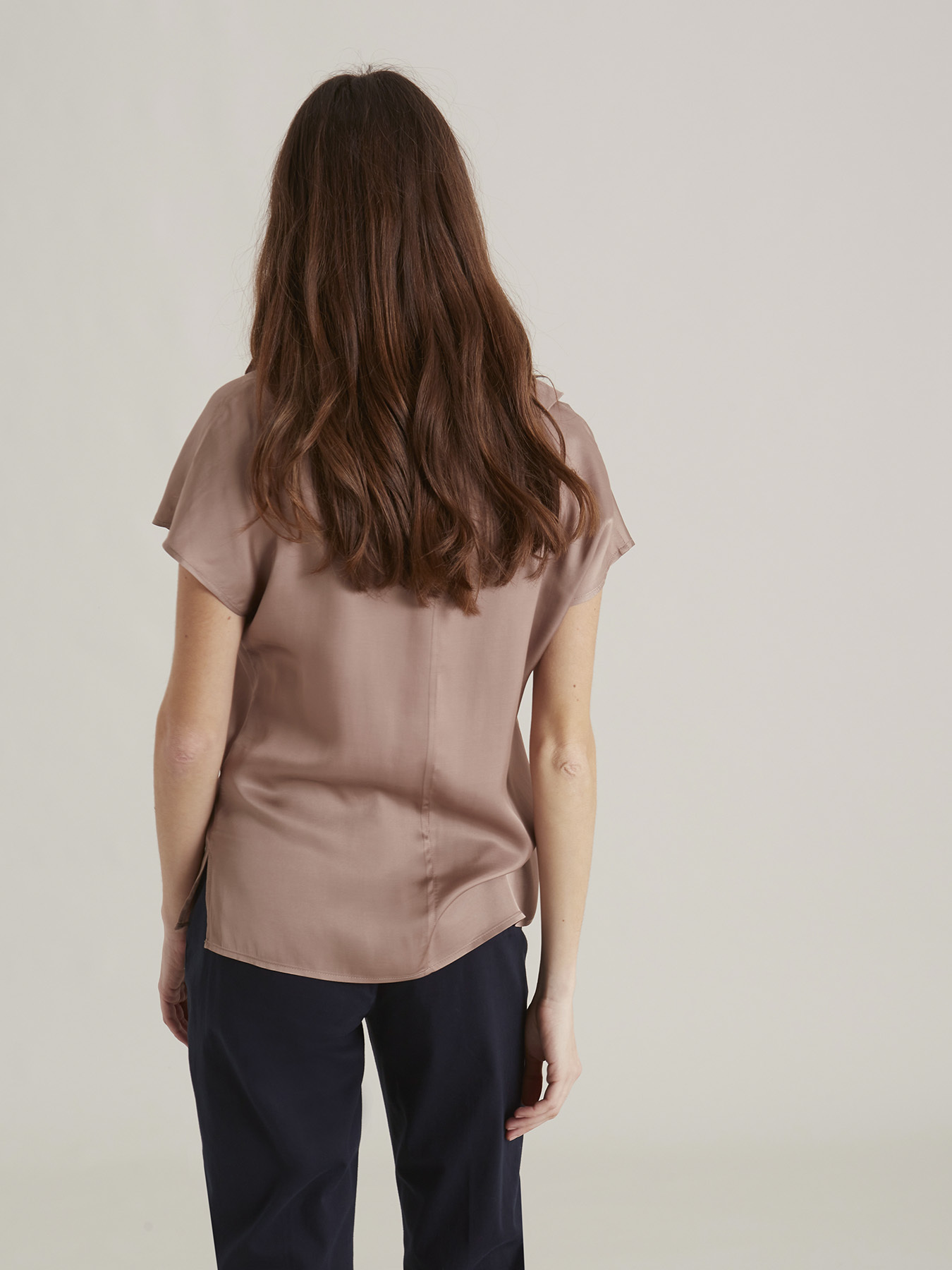 Top with flounces on the neckline image number 1