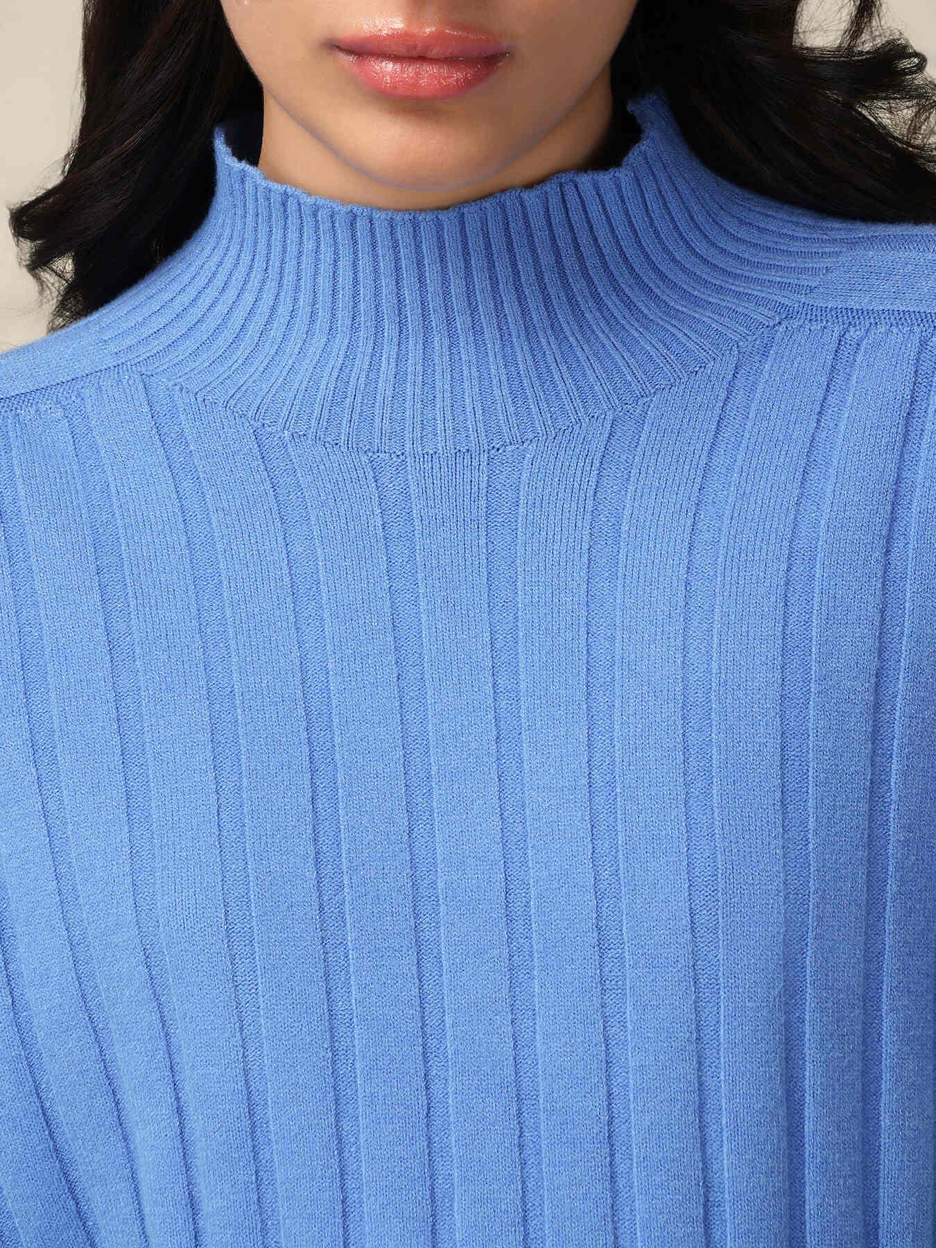 Flat rib-knit turtleneck sweater image number 2