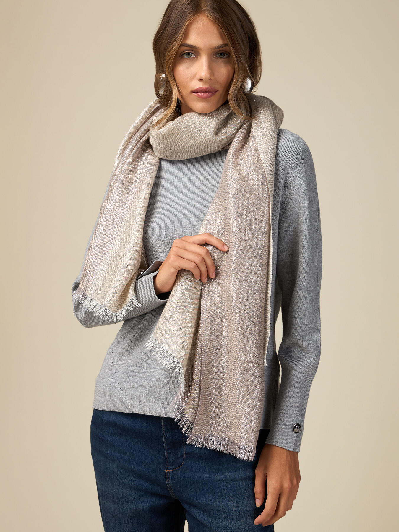 Two-colour lurex scarf image number 0