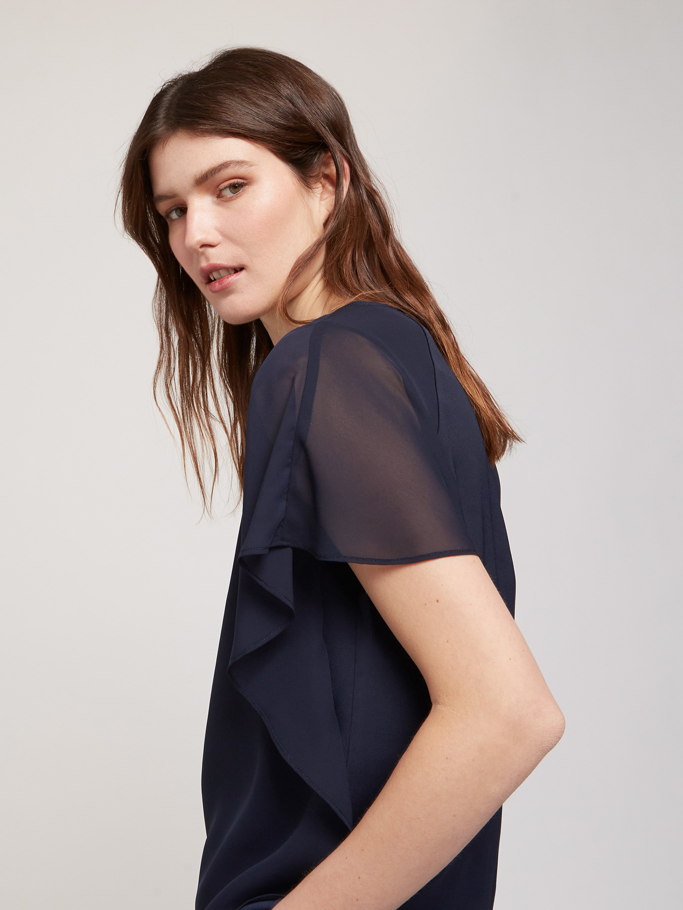 Blusa con maniche ad aletta image number 2