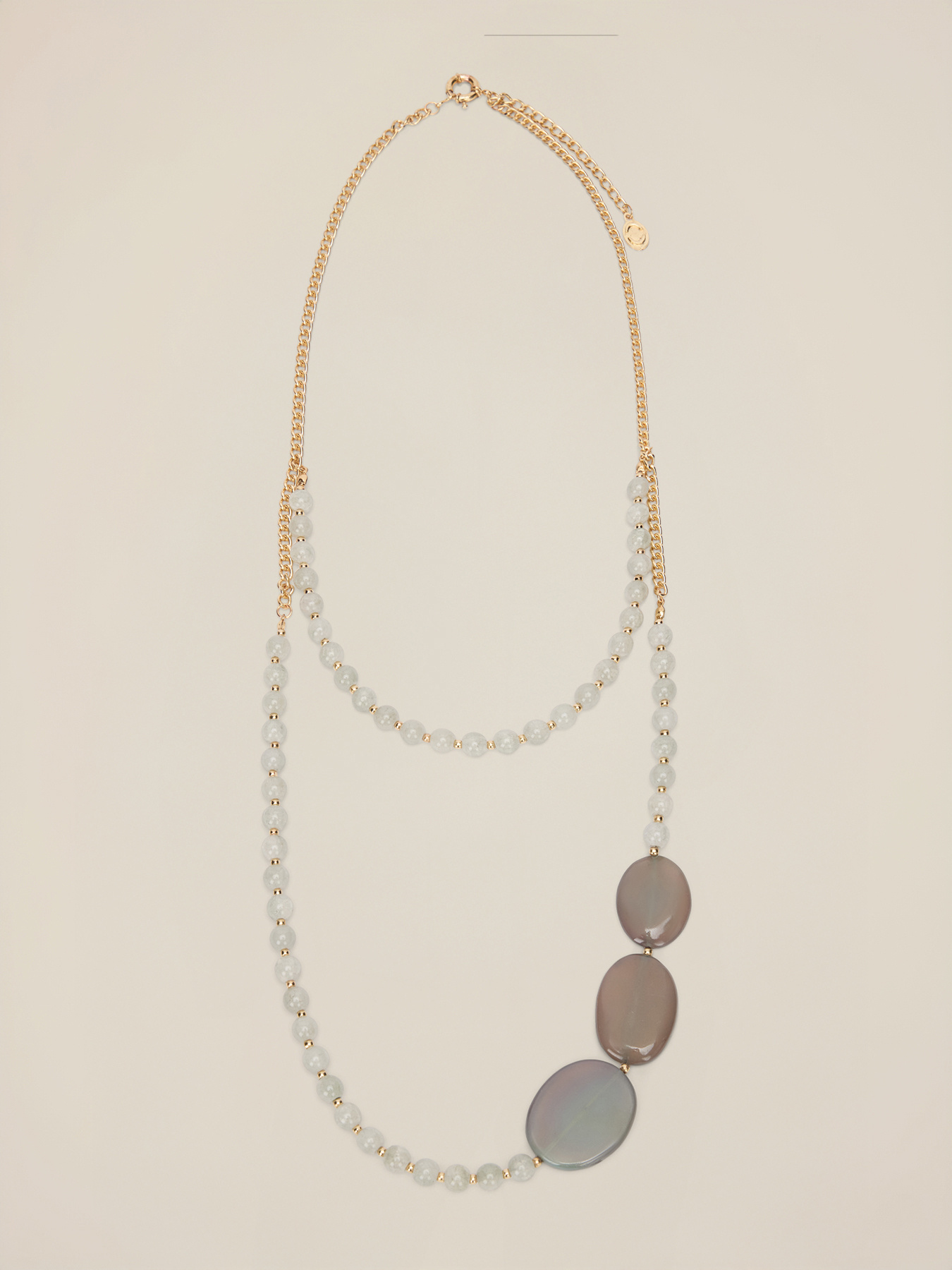 Collar largo con perlas y elementos geom&eacute;tricos image number 0