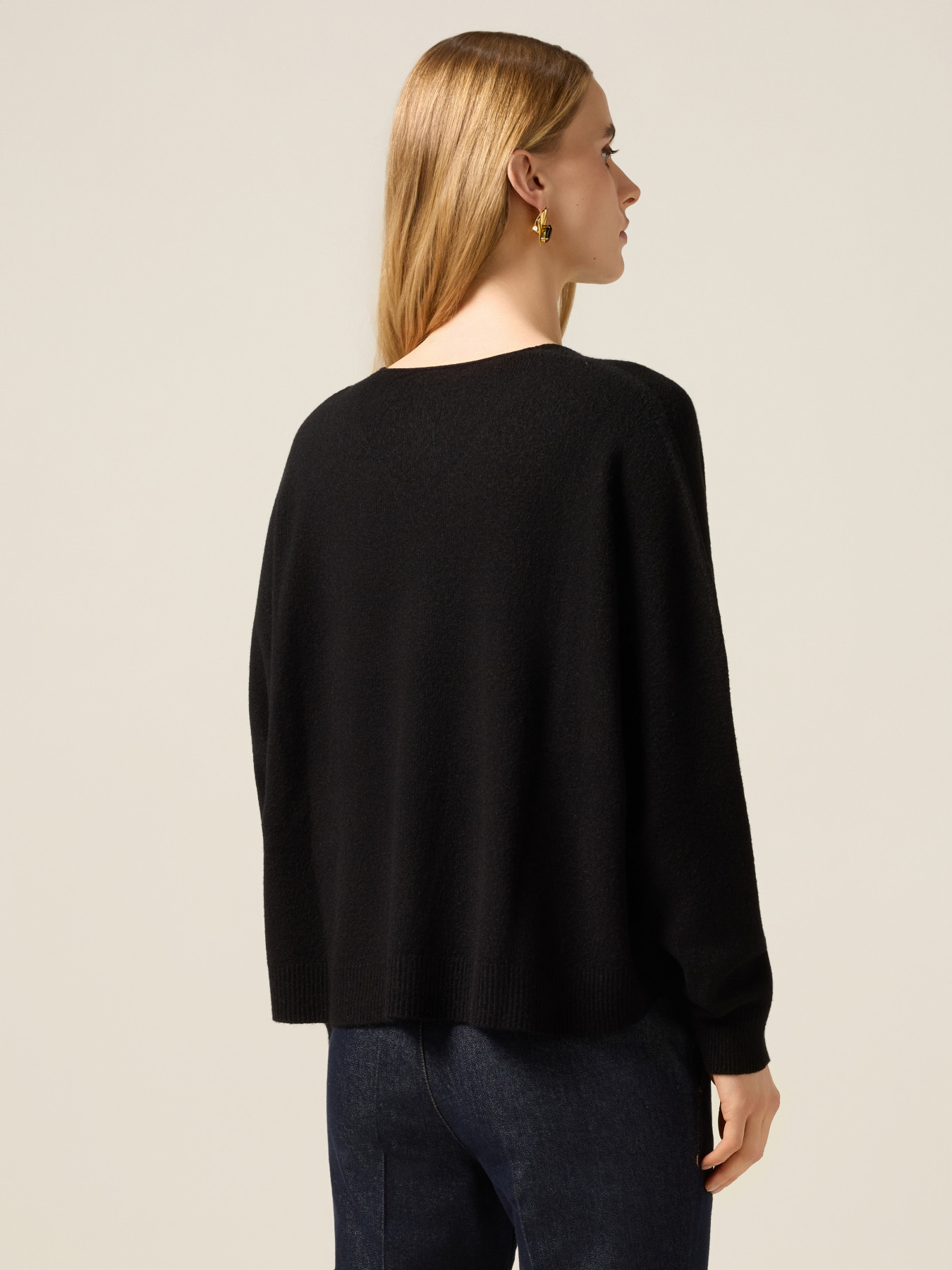 Viscose blend V-neck sweater image number 1