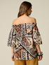 Blusa off-shoulders de muselina estampada image number 1