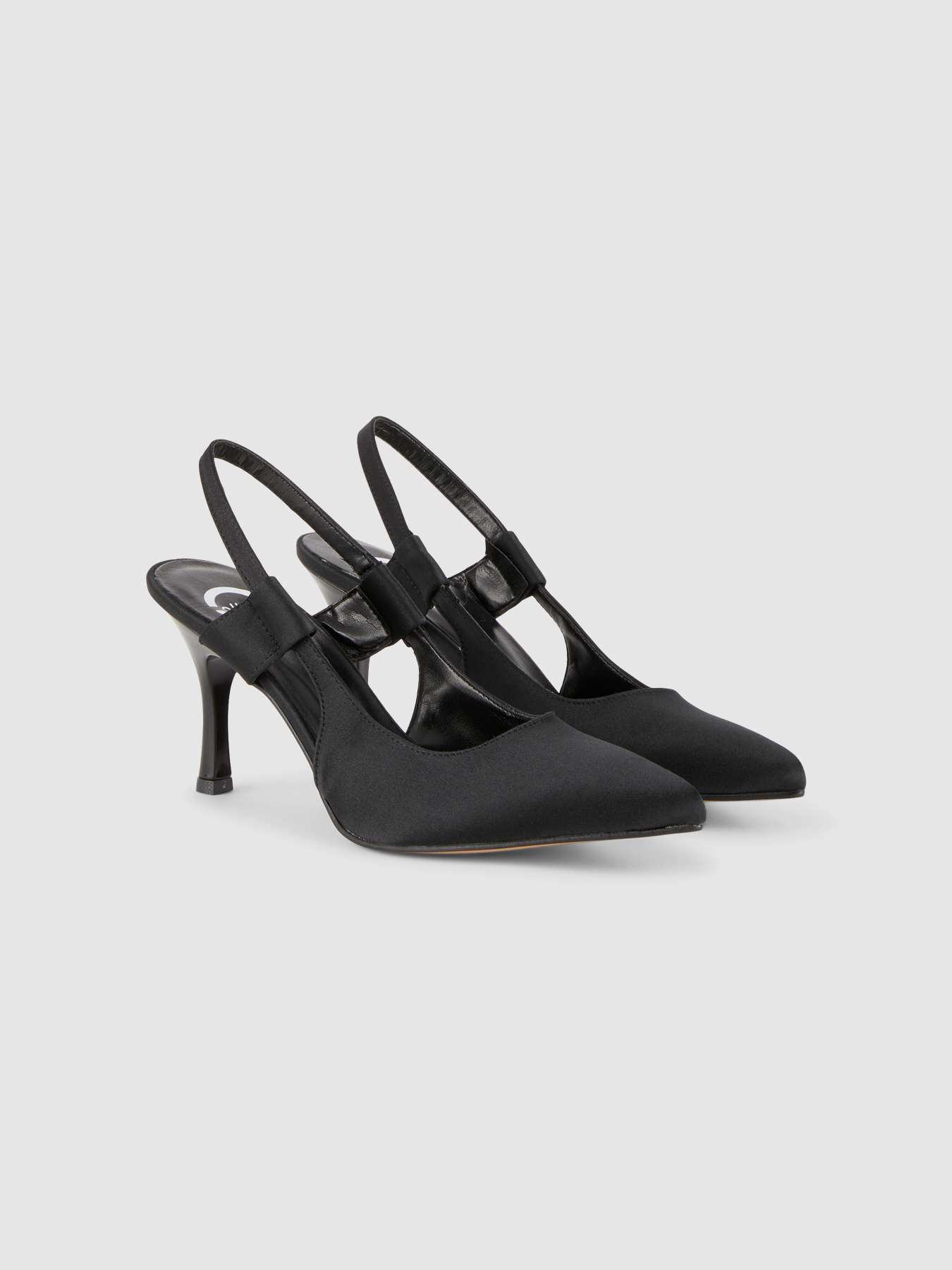 Slingback-Pumps aus Satin image number 1