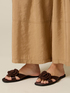 Sandalias planas con flor de crochet image number 0