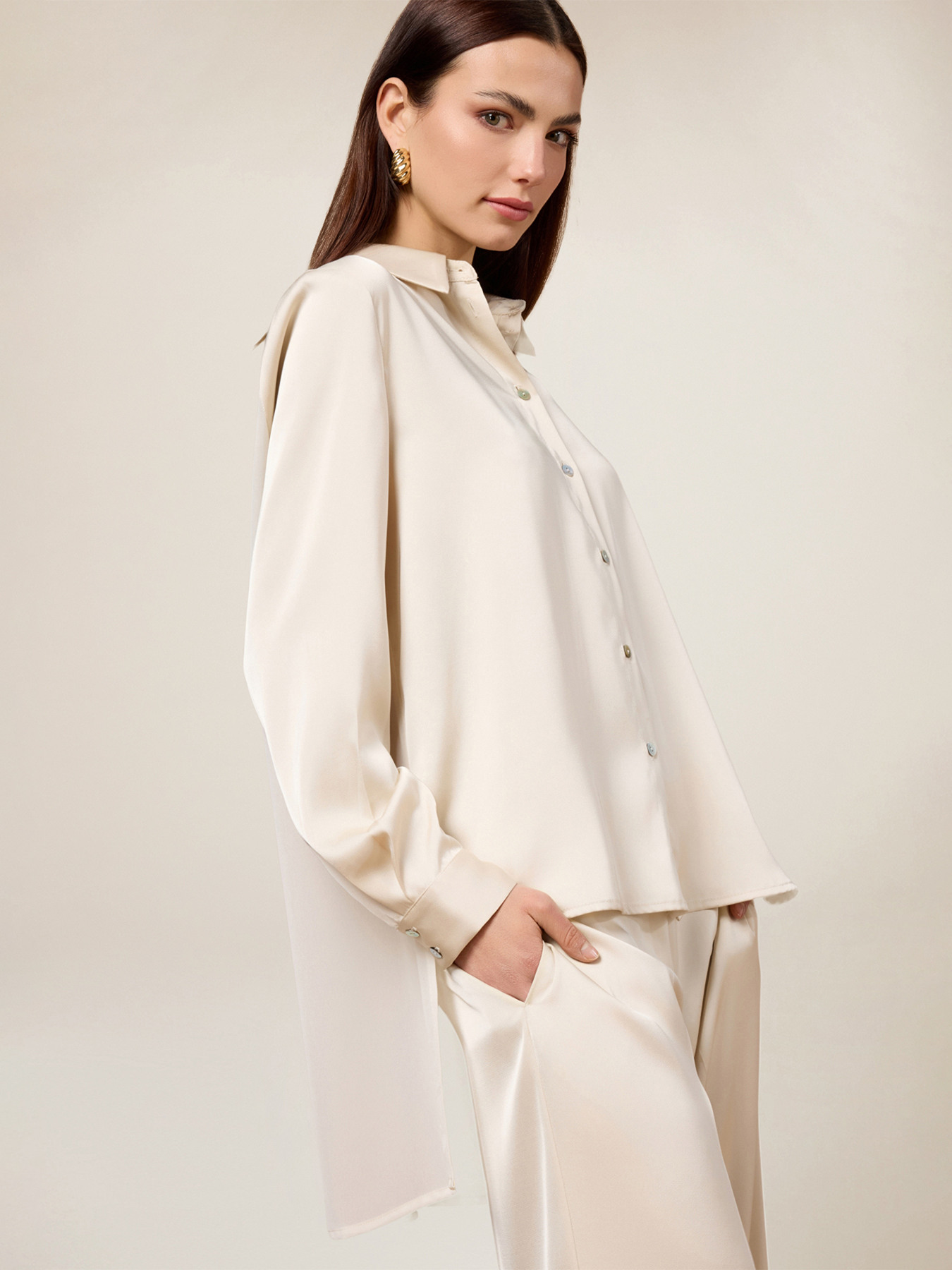 Chemise en satin image number 3