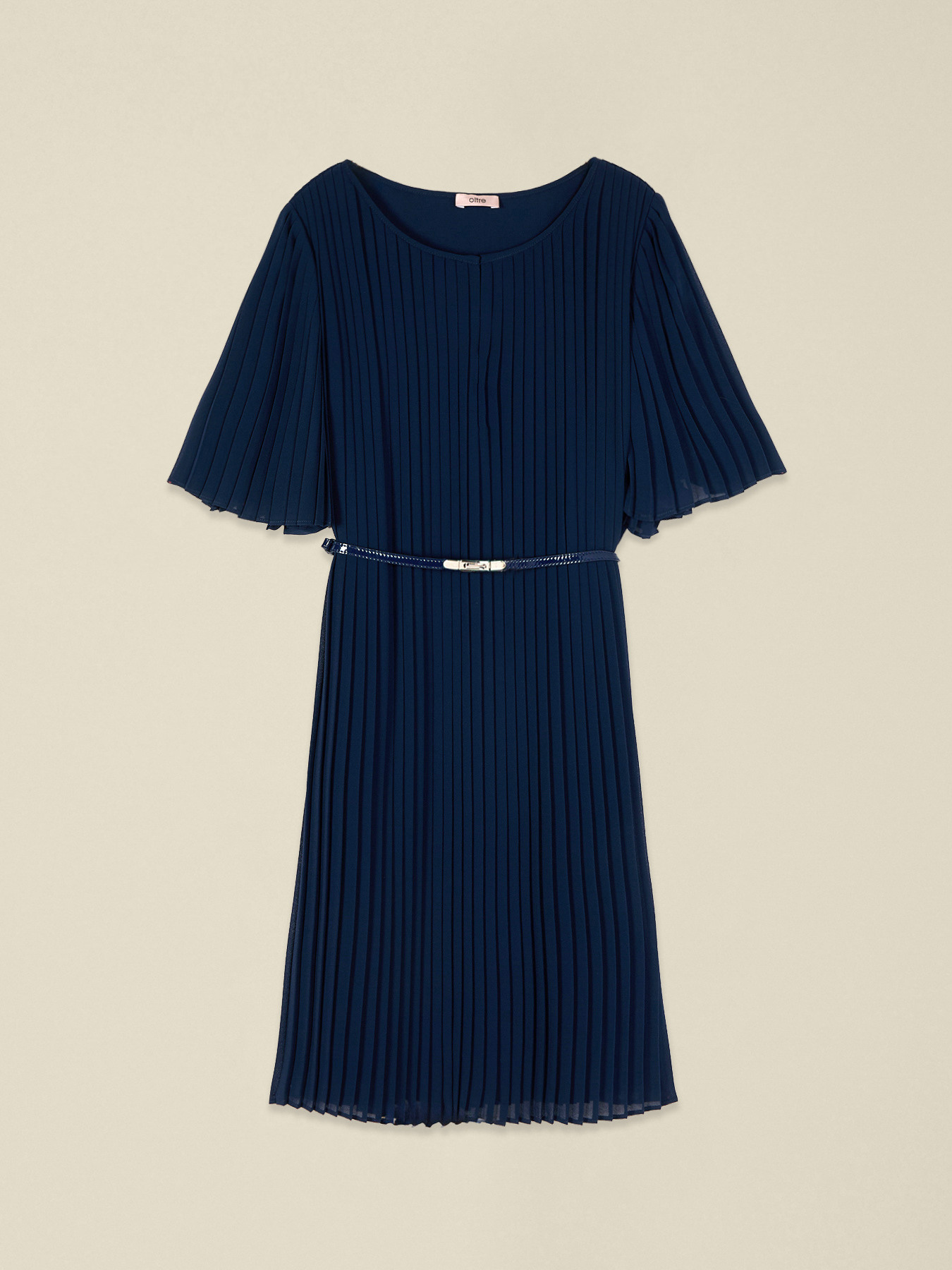 Vestido corto en georgette plisado image number 3