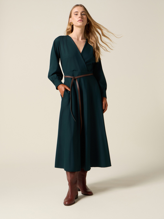 Vestito flare con cintura