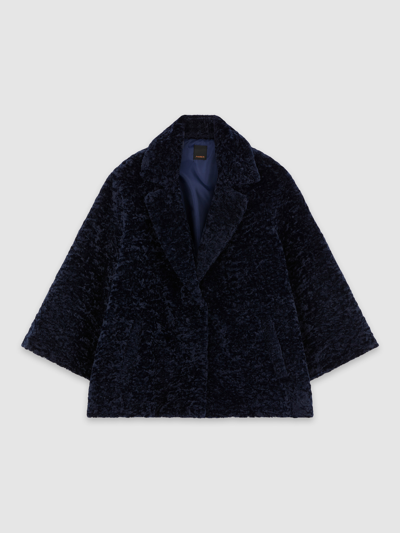 Fur effect cape image number 4