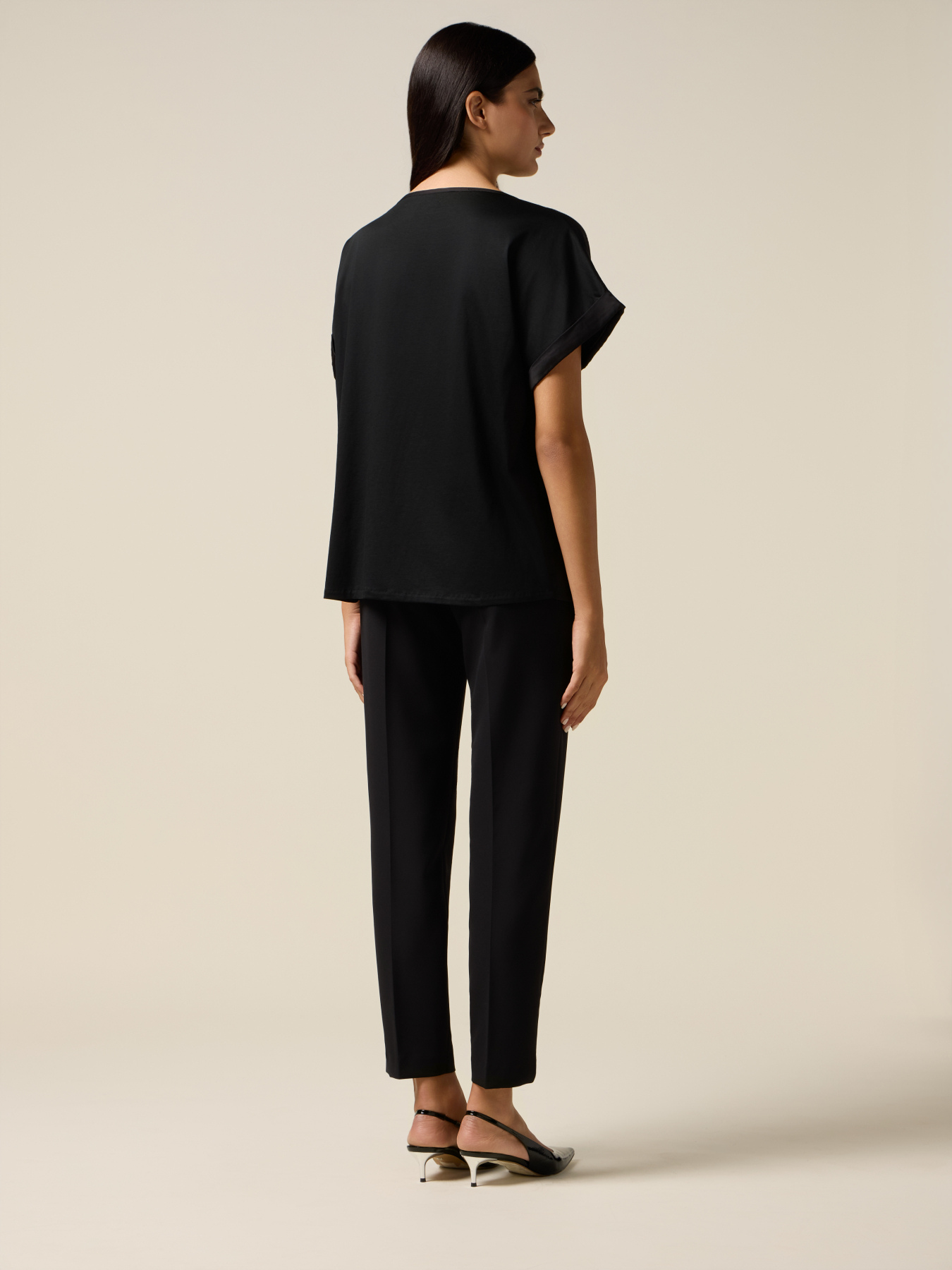 Two-material T-shirt with appliqu&eacute;s image number 1