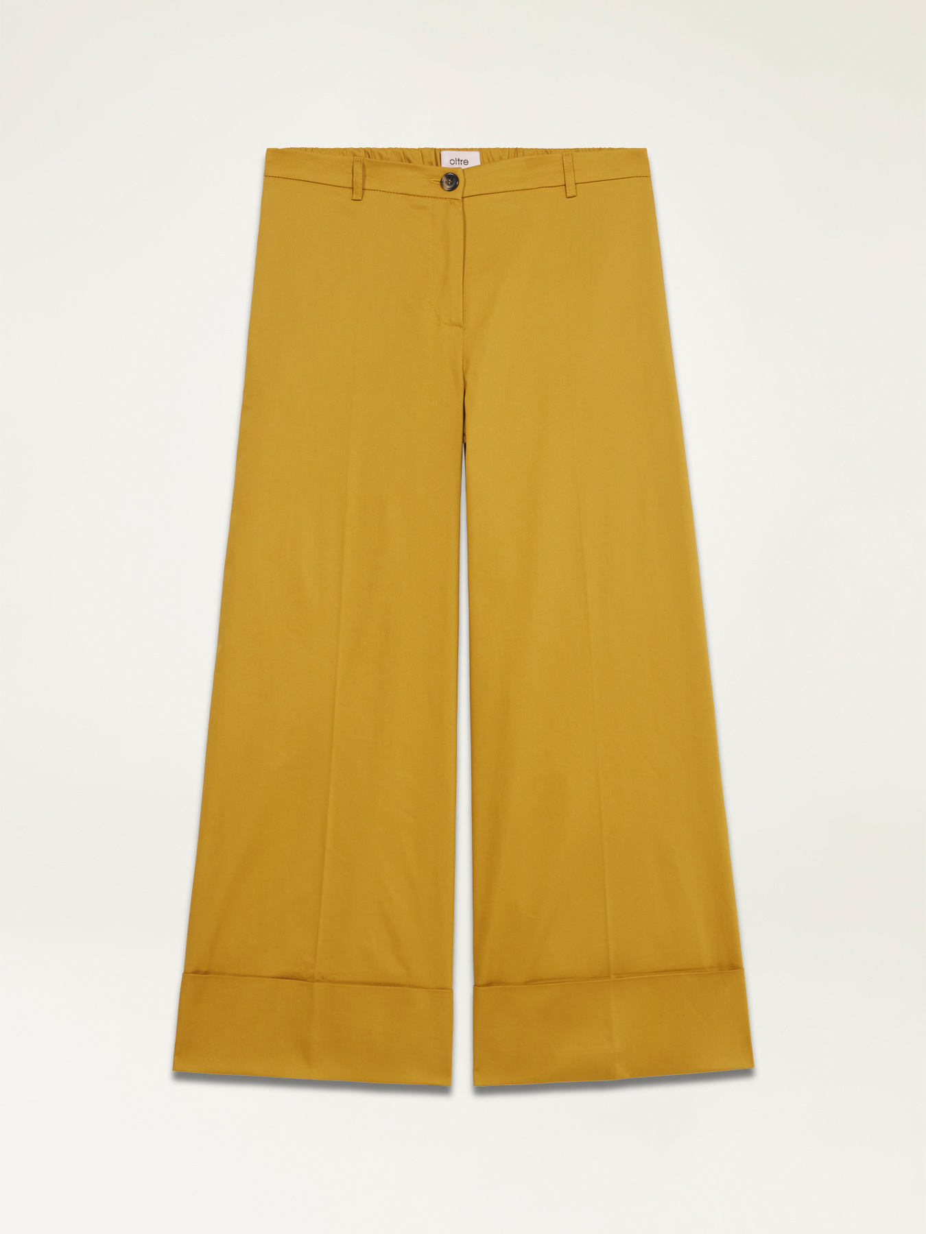 Pantal&oacute;n cropped con doblez image number 4