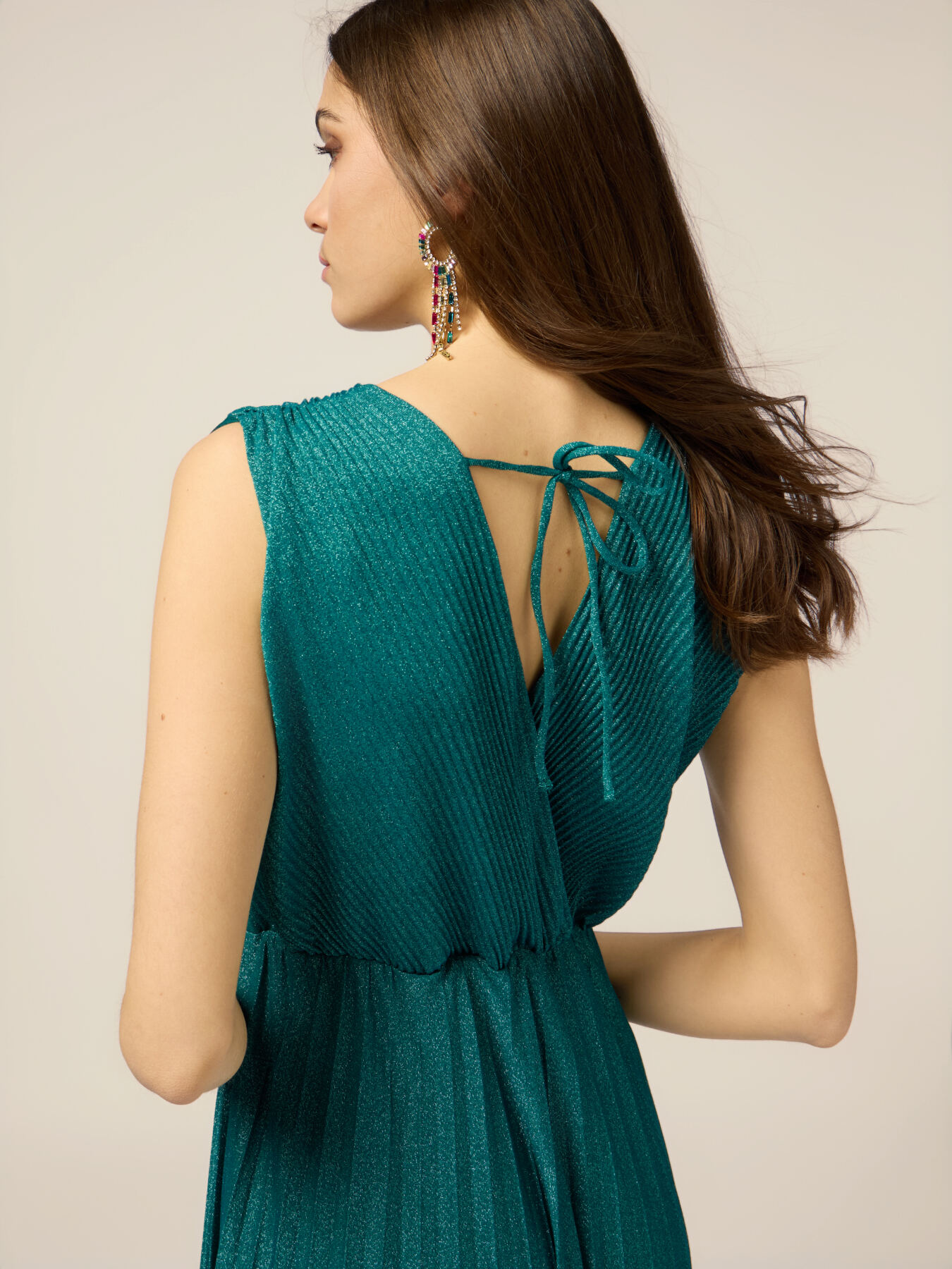 Langes Plissee-Kleid aus Lurex image number 2
