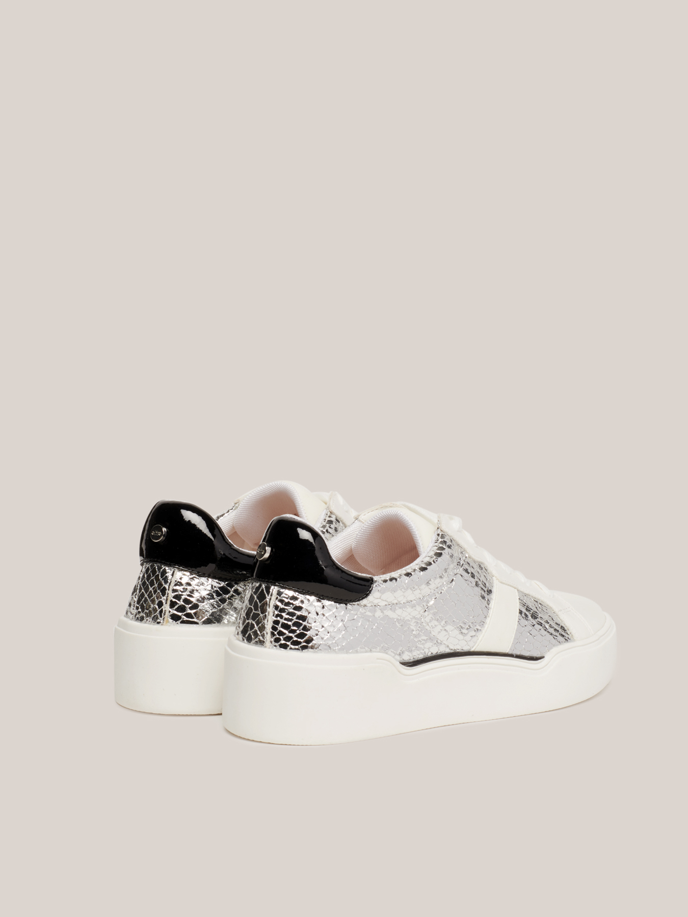 Sneakers con inserti argento image number 3