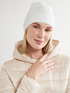 Beanie with pearls image number 0