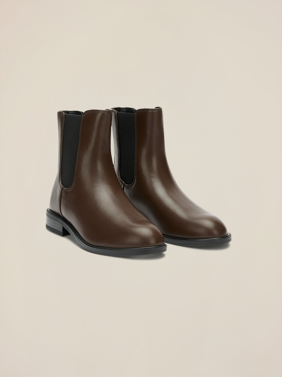 Chelsea-Stiefeletten mit seitlichen Gummiz&uuml;gen