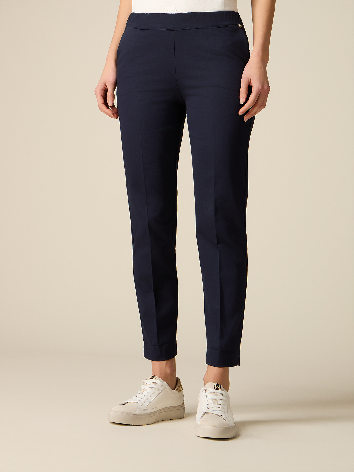 Chinos in gabardine misto cotone image number 3