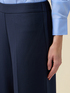 Pantalones palazzo de tejido crep&eacute; image number 2