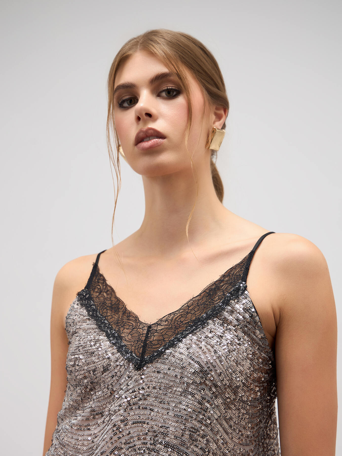Sequined lingerie top image number 2