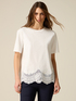 T-shirt in cotone con bordo in pizzo image number 0