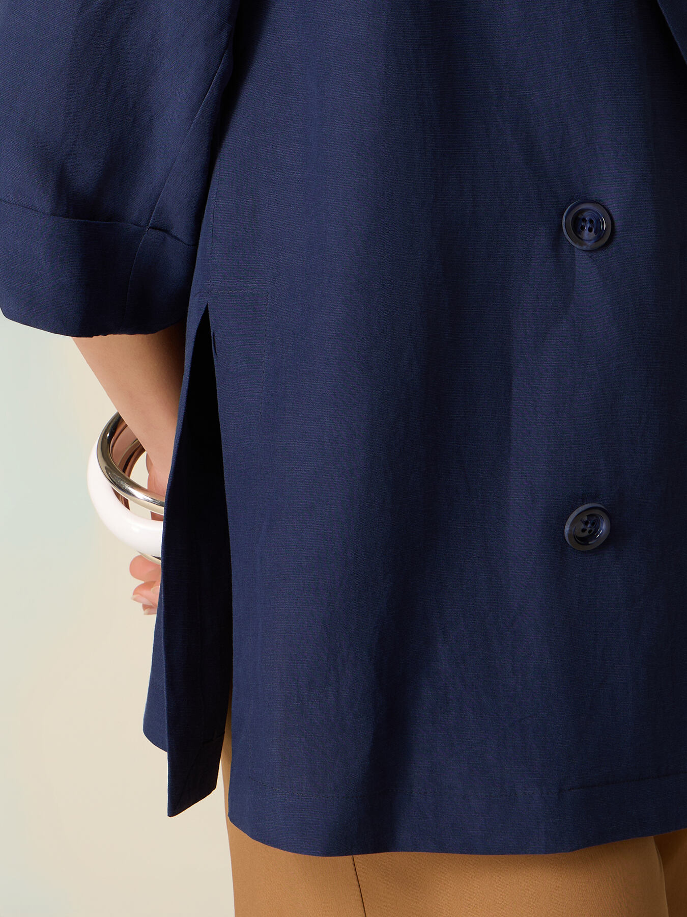 Oversized unstructured double-breasted jacket image number 2