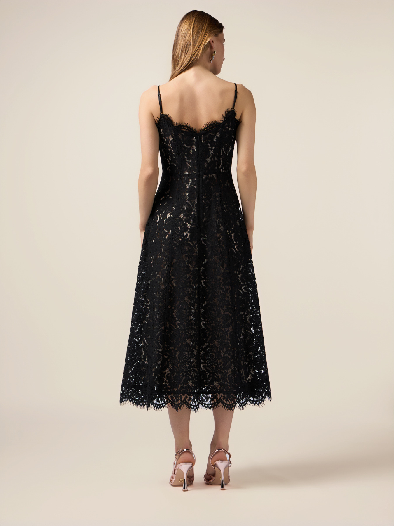 Robe midi en dentelle image number 1