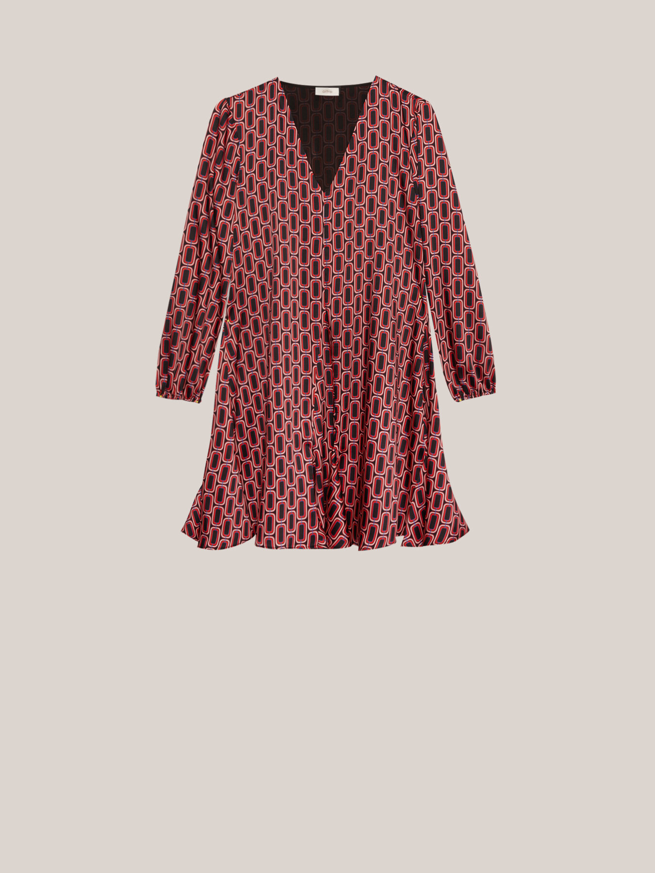 Dress with chain pattern image number 3